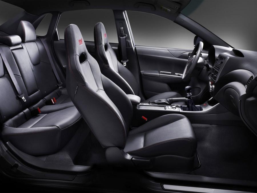  Subaru Impreza WRX STi 2010 года  (US) (фото 6 из 22)